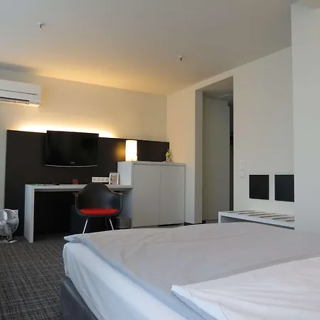 Comfor Szálloda 3*