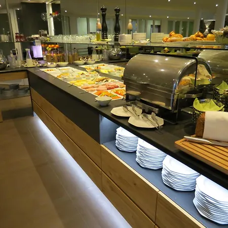 Hotel Comfor 3*