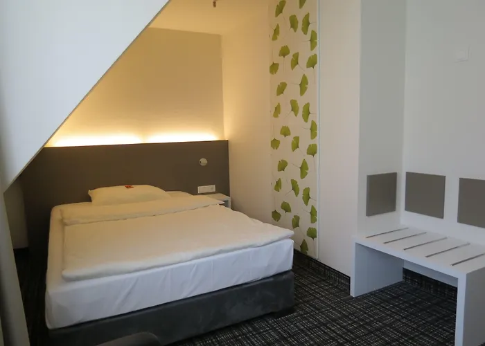 Ξενοδοχείο Comfor 3*